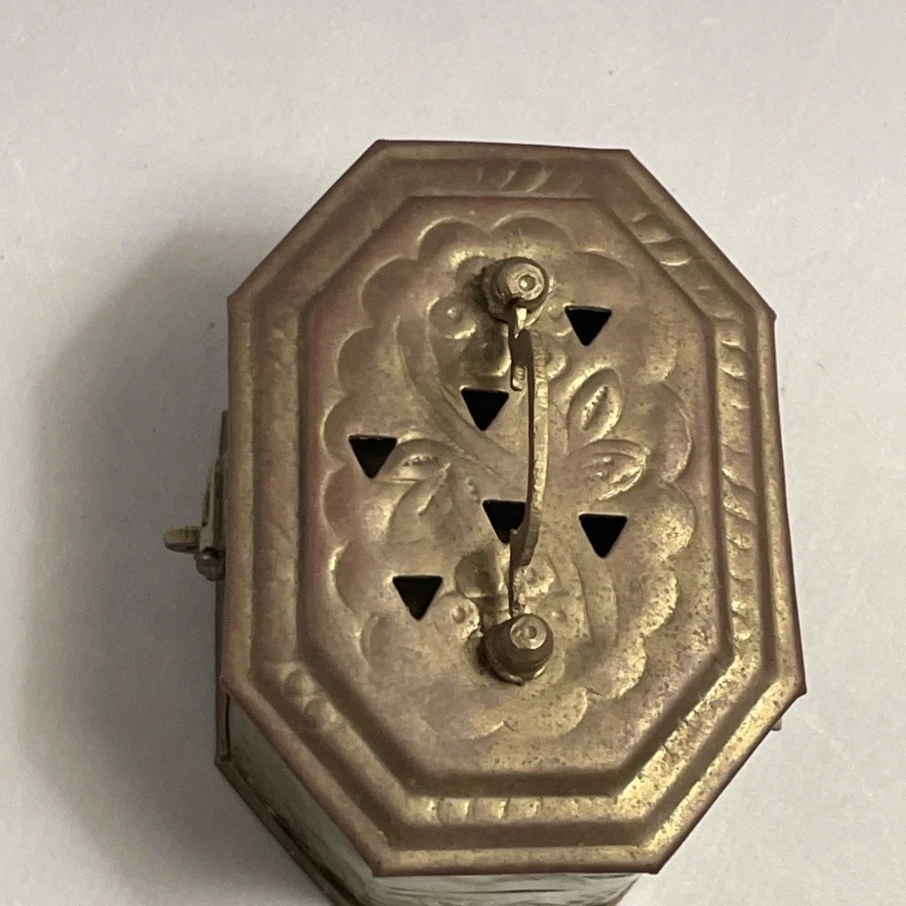 VTG Brass Rustic Cricket Box Handle & Hinged Lid Octagon For Trinket Incense